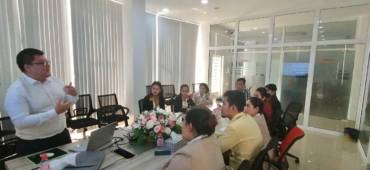 Digital Marketing Session with Mr. HAK, Kimthong